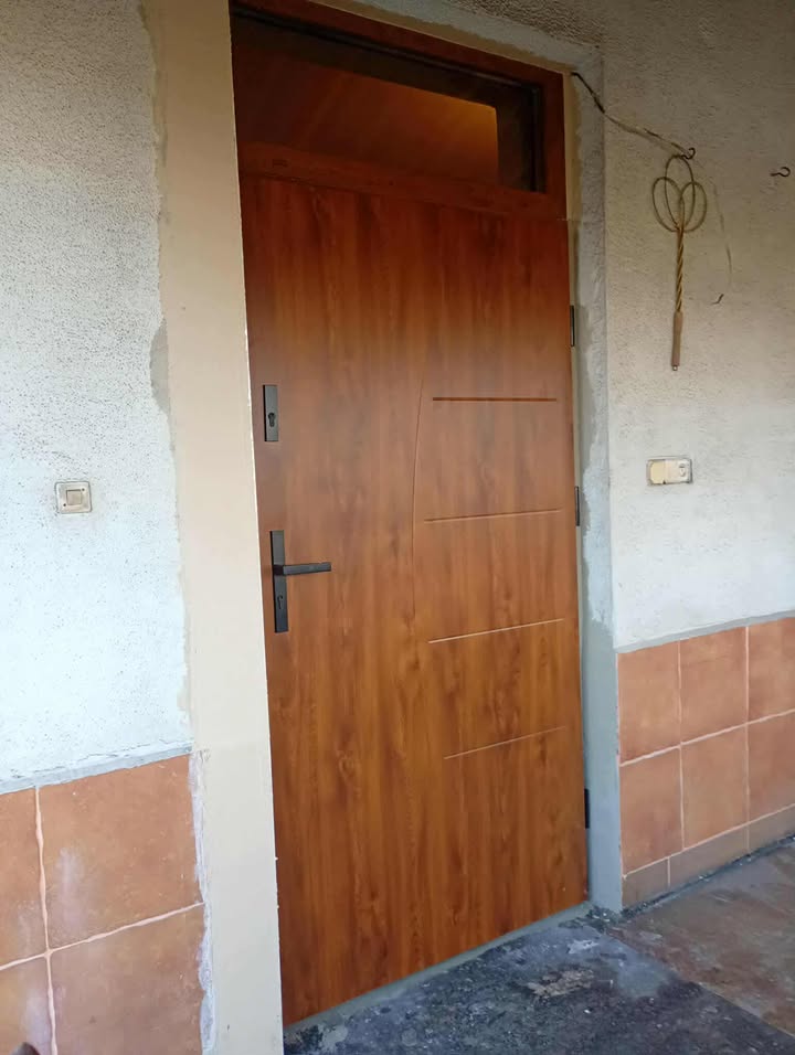 Drzwi zewnętrzne z montażem Opoczno 2026