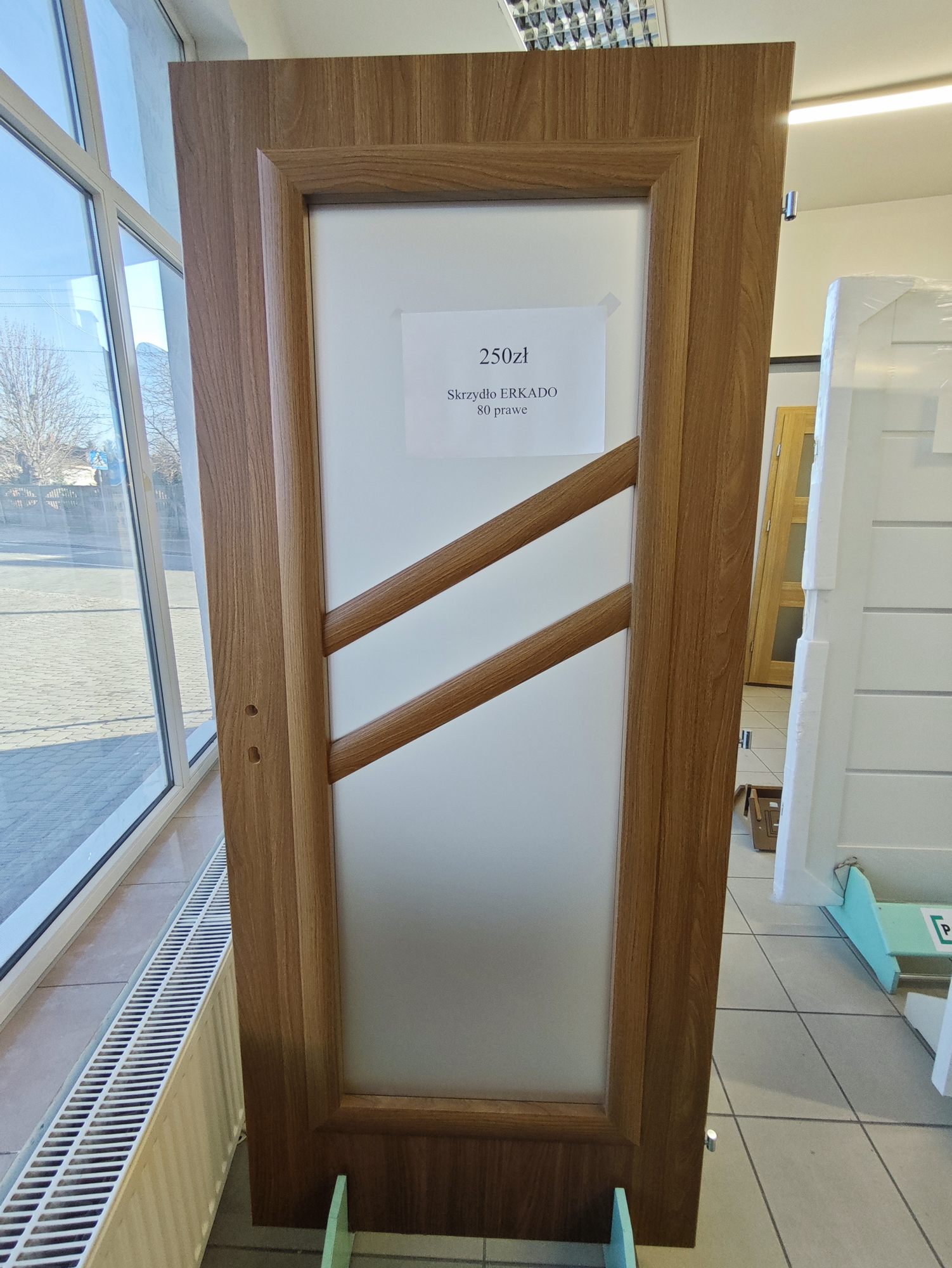 Wyprzedaż drzwi wewnętrznych z ekspozycji 2026